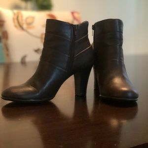 A2 by Aerosoles Brown Bootie